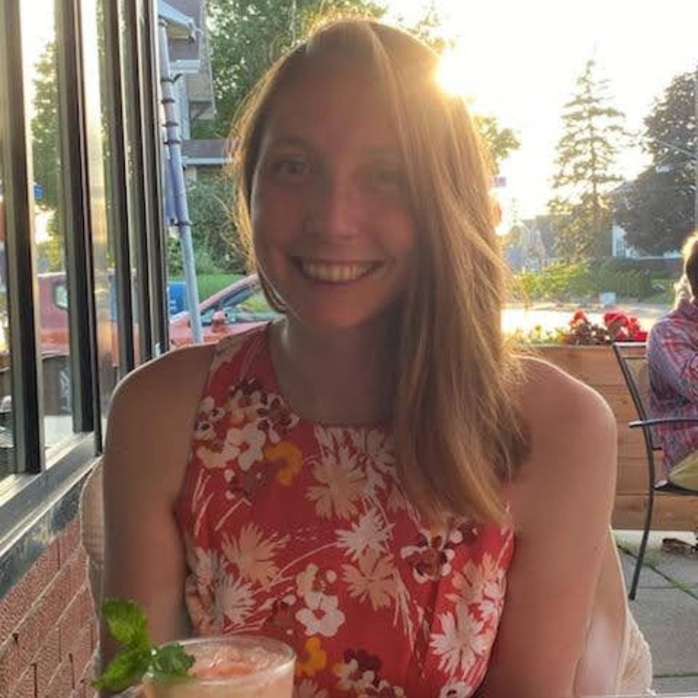 Meet your Posher, Sara